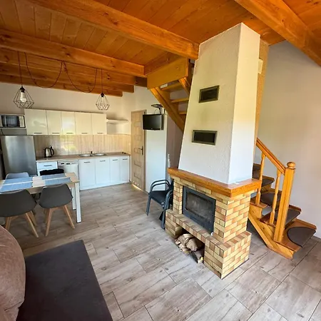 Letniskowe U Wiktorii Lubiatowo (Pomerania)